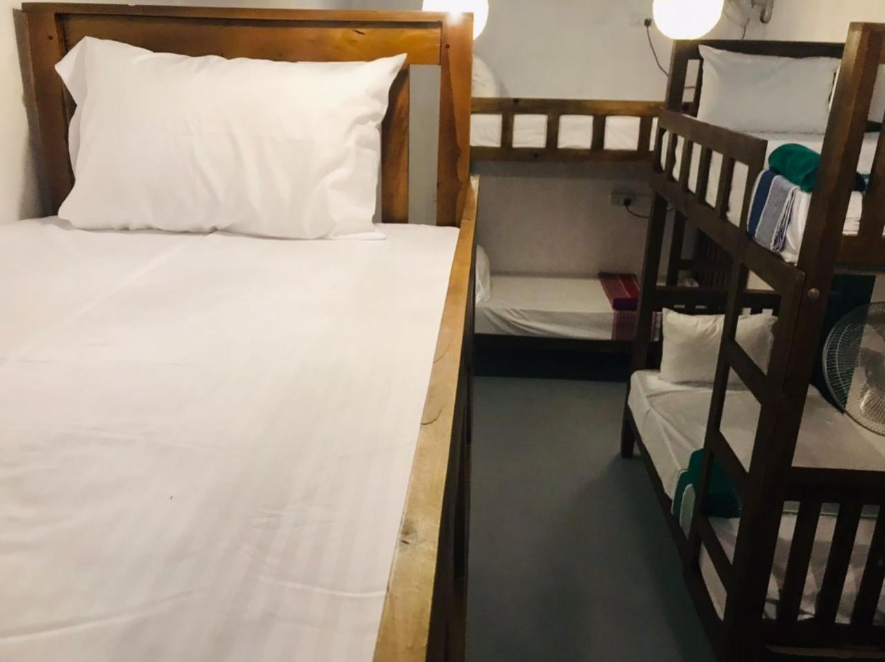 Tharurashmi Sea Pond Villa & Surf Hostel - Hiriketiya Dikwella Ngoại thất bức ảnh