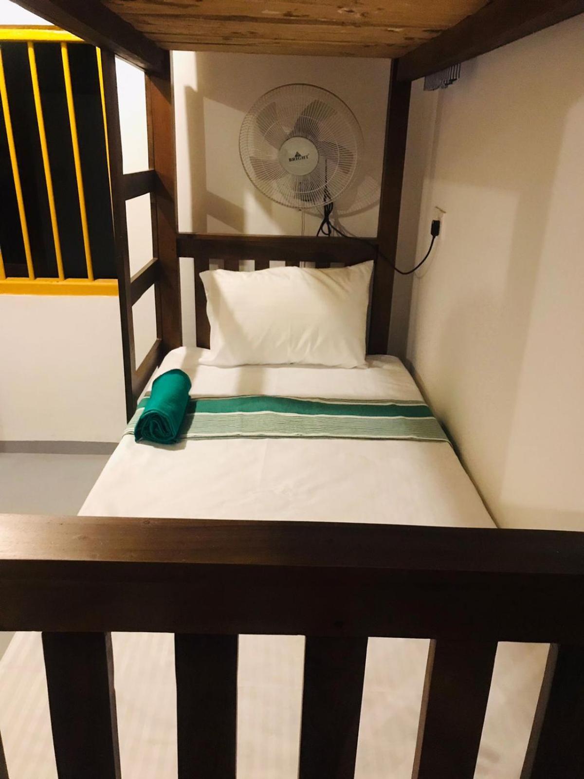 Tharurashmi Sea Pond Villa & Surf Hostel - Hiriketiya Dikwella Phòng bức ảnh