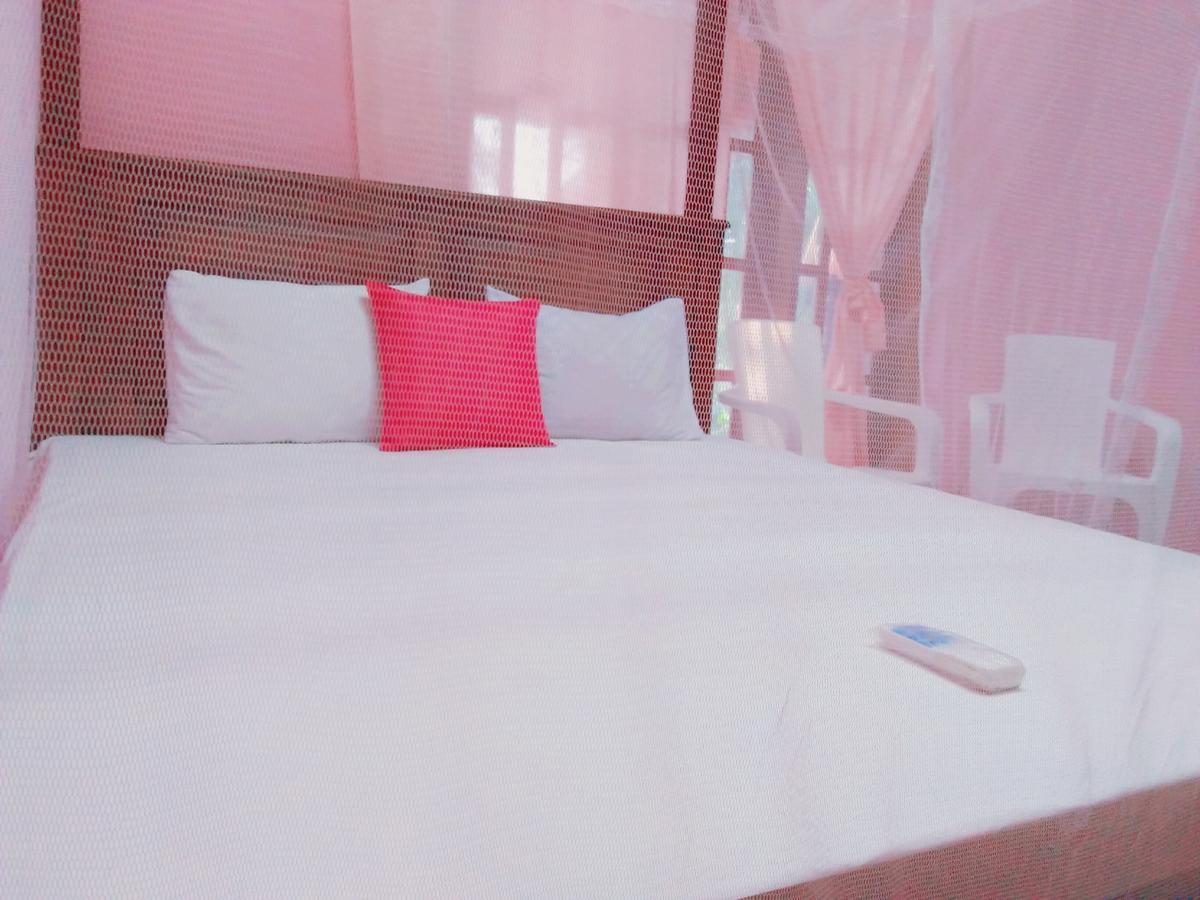 Tharurashmi Sea Pond Villa & Surf Hostel - Hiriketiya Dikwella Ngoại thất bức ảnh