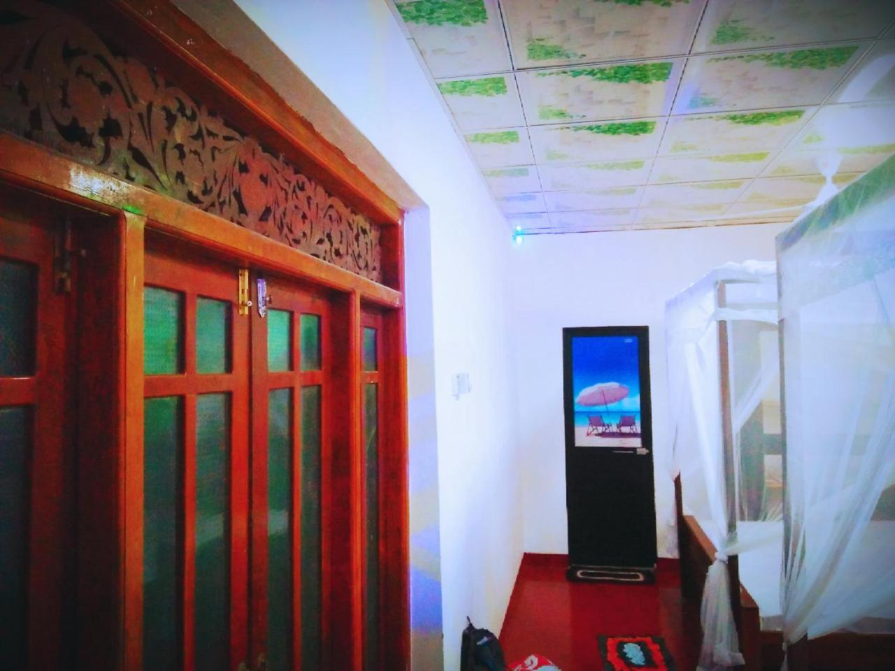 Tharurashmi Sea Pond Villa & Surf Hostel - Hiriketiya Dikwella Ngoại thất bức ảnh