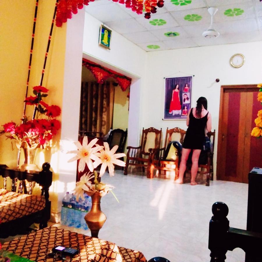 Tharurashmi Sea Pond Villa & Surf Hostel - Hiriketiya Dikwella Ngoại thất bức ảnh